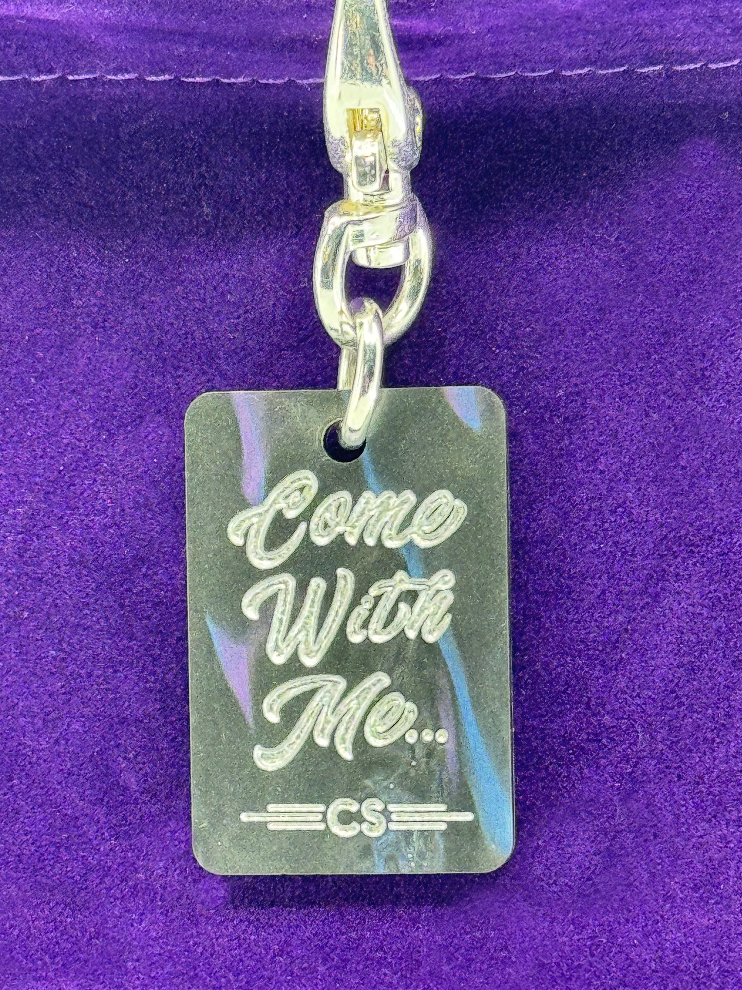 Cosmos Zip-Pull